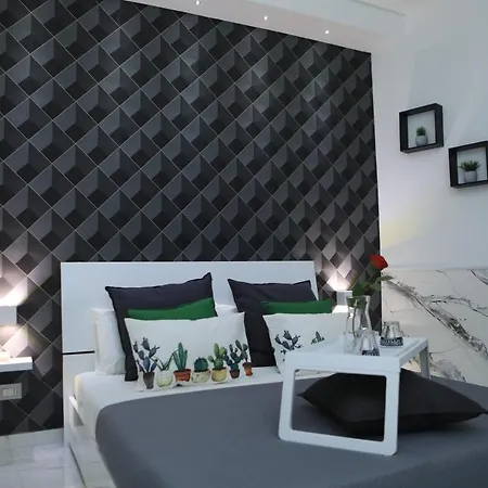 Santi House Katania
