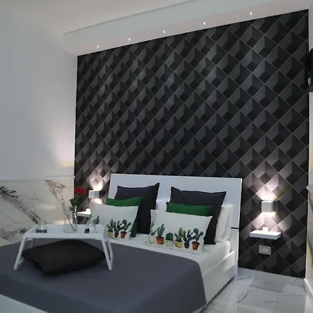 Santi House